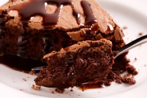 receita-torta-chocolate-derretido