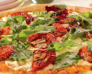 receita-pizza-rucula-tomate