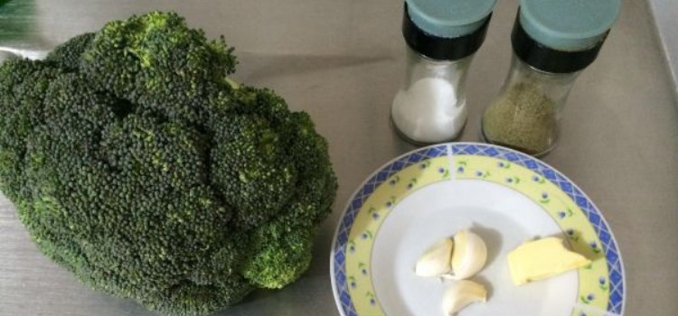 Ingredientes da Receita Brócolos salteados com alho